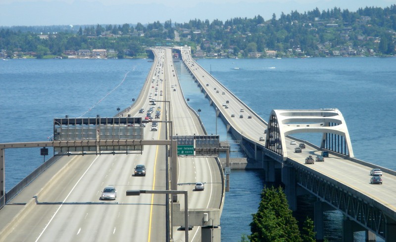 Lacey V. Murrow Memorial Bridge (right) and the Homer M. Hadley Memorial Bridge (left), looking east toward Mercer Island