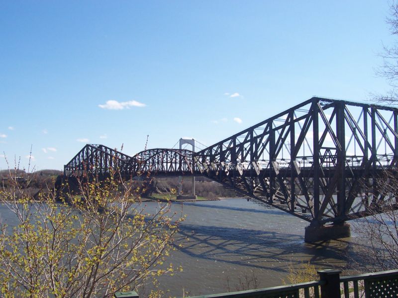 Quebec Bridge