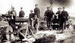 Workers digging an oil well by hand at Bibi-Eibat (Azerbaijan).