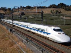 JR Central 700 Series Shinkansen set C40 on the Tōkaidō Shinkansen between Kakegawa and Shizuoka Station